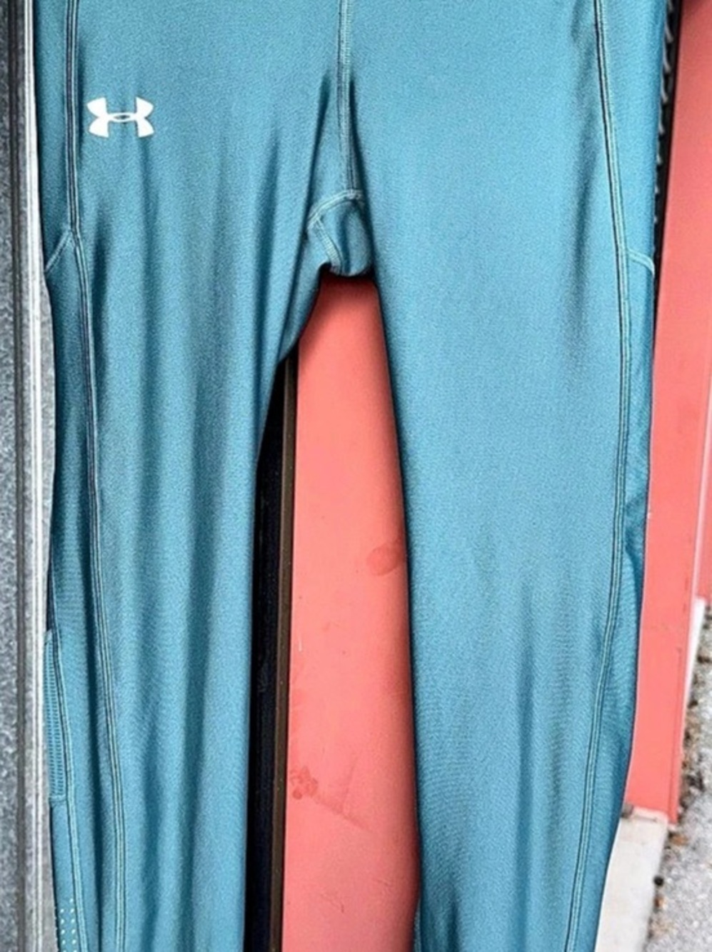 Under Armour Women's Athletic Leggings size Medium